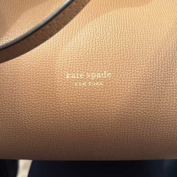 Kate Spade large tote NWT - Picture 4 of 5